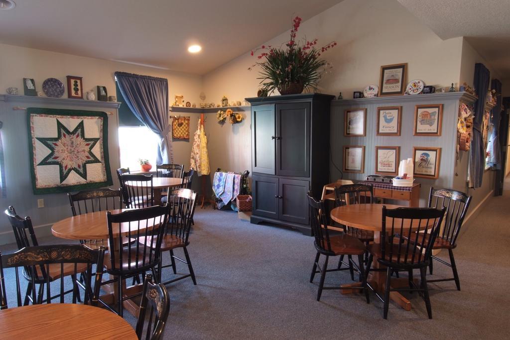 Countryside Inn Nappanee Kültér fotó